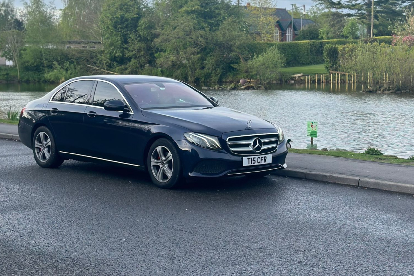 Chauffeurs Manchester: Manchester Chauffeur Service